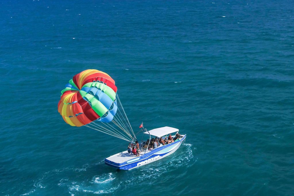 (English) PARASAILING 32