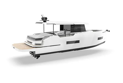 De Antonio Yachts – D50 COUPE