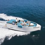 De Antonio Yachts – D28 DECK