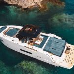 (English) De Antonio Yachts – D50 OPEN